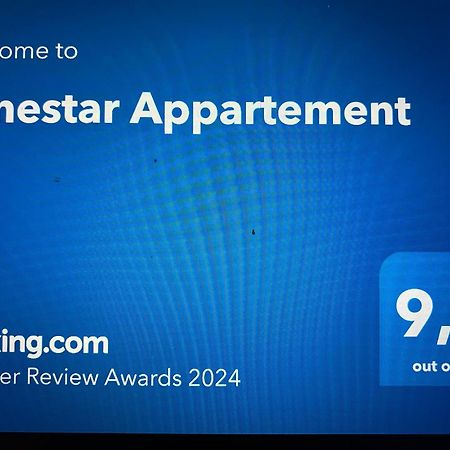 Lonestar Appartement برغ هالمستاد المظهر الخارجي الصورة