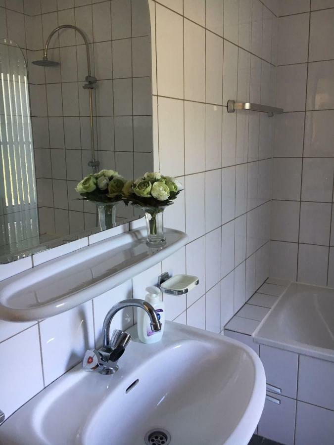 Lonestar Appartement برغ هالمستاد المظهر الخارجي الصورة